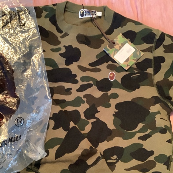 Bape sweater.. - Picture 2 of 3